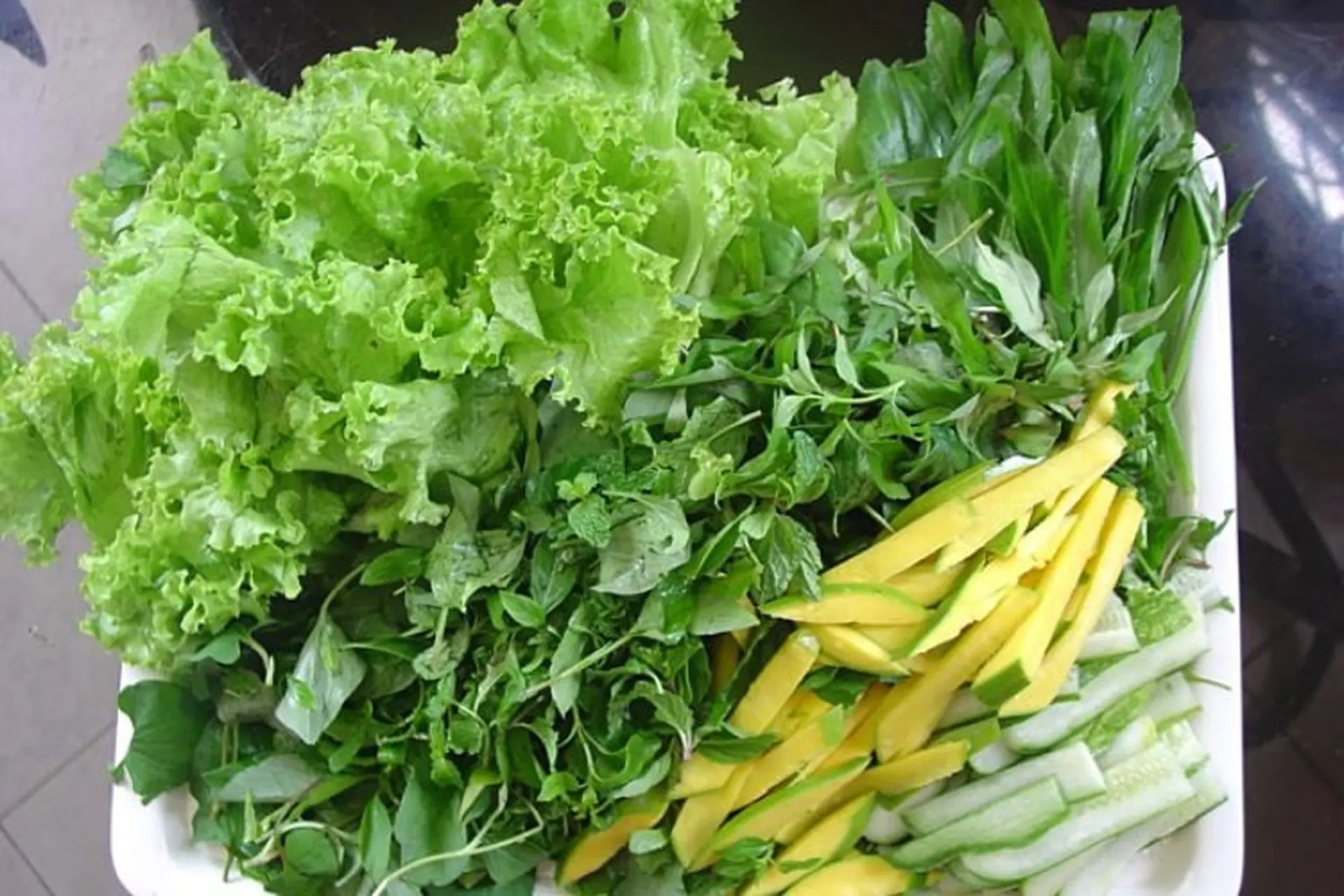 Các loại rau không thể thiếu khi ăn gỏi cá